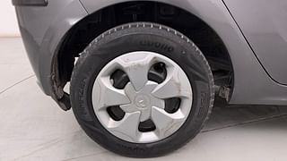 Used 2020 Tata Tiago Revotron XT Petrol Manual tyres RIGHT REAR TYRE RIM VIEW