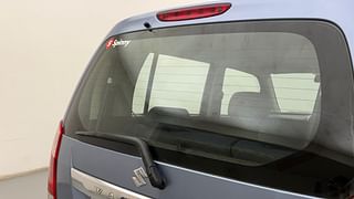 Used 2011 Maruti Suzuki Wagon R 1.0 [2010-2019] VXi Petrol Manual top_features Rear defogger