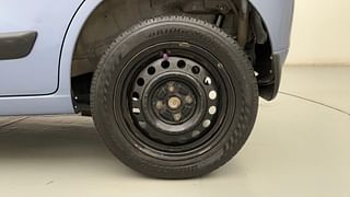 Used 2011 Maruti Suzuki Wagon R 1.0 [2010-2019] VXi Petrol Manual tyres LEFT REAR TYRE RIM VIEW