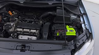 Used 2012 Volkswagen Polo [2010-2014] Comfortline 1.2L (P) Petrol Manual engine ENGINE LEFT SIDE VIEW