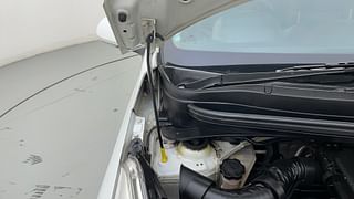 Used 2019 Hyundai Grand i10 [2017-2020] Sportz 1.2 Kappa VTVT Petrol Manual engine ENGINE RIGHT SIDE HINGE & APRON VIEW