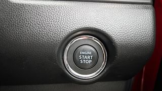 Used 2023 Maruti Suzuki Swift ZXI Plus AMT Dual Tone Petrol Automatic top_features Keyless start