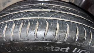 Used 2015 Hyundai Elite i20 [2014-2018] Asta 1.2 (O) Petrol Manual tyres LEFT REAR TYRE TREAD VIEW
