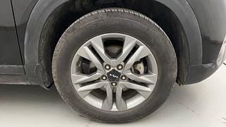 Used 2022 Kia Seltos HTX G Petrol Manual tyres RIGHT FRONT TYRE RIM VIEW