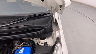 Used 2018 Hyundai Grand i10 [2017-2020] Sportz 1.2 Kappa VTVT Petrol Manual engine ENGINE LEFT SIDE HINGE & APRON VIEW