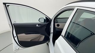 Used 2019 Hyundai Grand i10 [2017-2020] Sportz 1.2 Kappa VTVT Petrol Manual interior LEFT FRONT DOOR OPEN VIEW