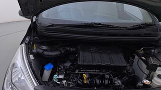 Used 2020 Hyundai Grand i10 [2017-2020] Sportz 1.2 Kappa VTVT Petrol Manual engine ENGINE RIGHT SIDE HINGE & APRON VIEW