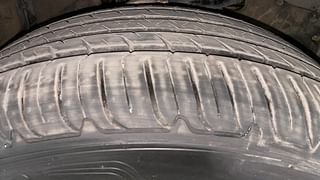 Used 2016 Tata Hexa XT 4x2 6 STR Diesel Manual tyres RIGHT FRONT TYRE TREAD VIEW
