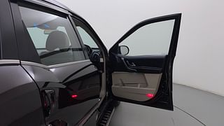 Used 2017 Mahindra XUV500 [2015-2018] W10 AT Diesel Automatic interior RIGHT FRONT DOOR OPEN VIEW