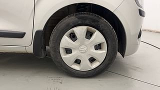 Used 2022 Maruti Suzuki Wagon R 1.2 ZXI Petrol Manual tyres RIGHT FRONT TYRE RIM VIEW