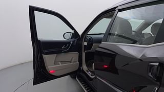 Used 2017 Mahindra XUV500 [2015-2018] W10 AT Diesel Automatic interior LEFT FRONT DOOR OPEN VIEW