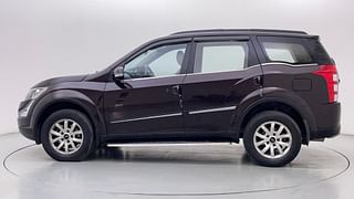 Used 2017 Mahindra XUV500 [2015-2018] W10 AT Diesel Automatic exterior LEFT SIDE VIEW