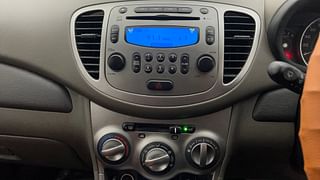Used 2012 Hyundai i10 [2010-2016] Sportz AT Petrol Petrol Automatic interior MUSIC SYSTEM & AC CONTROL VIEW