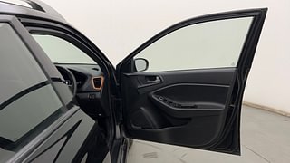 Used 2016 Hyundai i20 Active [2015-2020] 1.4 SX Diesel Manual interior RIGHT FRONT DOOR OPEN VIEW