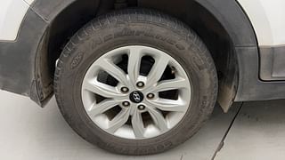 Used 2019 Hyundai Creta [2018-2020] 1.6 SX VTVT Petrol Manual tyres RIGHT REAR TYRE RIM VIEW