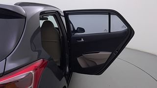 Used 2020 Hyundai Grand i10 [2017-2020] Sportz 1.2 Kappa VTVT Petrol Manual interior RIGHT REAR DOOR OPEN VIEW