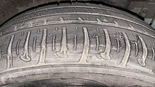 Used 2020 Hyundai Grand i10 [2017-2020] Sportz 1.2 Kappa VTVT Petrol Manual tyres LEFT REAR TYRE TREAD VIEW