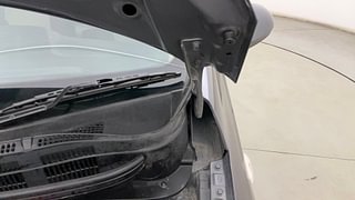 Used 2019 Hyundai Xcent [2017-2019] S Petrol Petrol Manual engine ENGINE LEFT SIDE HINGE & APRON VIEW