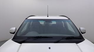 Used 2016 Mahindra KUV100 [2015-2017] K6+ 6 STR Petrol Manual exterior FRONT WINDSHIELD VIEW