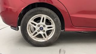 Used 2017 Ford Figo Aspire [2015-2019] Titanium 1.2 Ti-VCT Petrol Manual tyres RIGHT REAR TYRE RIM VIEW