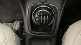 Used 2020 volkswagen Vento Comfortline Petrol Petrol Manual interior GEAR  KNOB VIEW