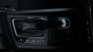 Used 2019 Hyundai Elite i20 [2018-2020] Asta (O) CVT Petrol Automatic interior GEAR  KNOB VIEW