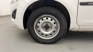 Used 2016 Maruti Suzuki Ritz [2012-2017] Ldi Diesel Manual tyres LEFT FRONT TYRE RIM VIEW