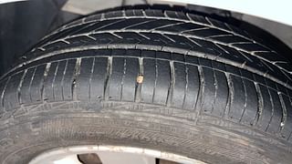 Used 2014 Hyundai Xcent [2014-2017] S (O) Petrol Petrol Manual tyres LEFT FRONT TYRE TREAD VIEW
