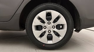 Used 2019 Hyundai Xcent [2017-2019] S Petrol Petrol Manual tyres LEFT REAR TYRE RIM VIEW