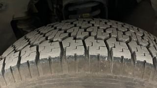 Used 2017 Mahindra TUV300 [2015-2020] T8 mHAWK100 Diesel Manual tyres LEFT FRONT TYRE TREAD VIEW
