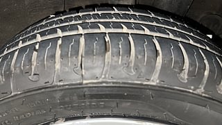 Used 2019 Hyundai Xcent [2017-2019] S Petrol Petrol Manual tyres LEFT REAR TYRE TREAD VIEW