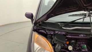 Used 2014 Tata Nano [2014-2018] XM CNG eMAX Petrol+cng Manual engine ENGINE RIGHT SIDE HINGE & APRON VIEW