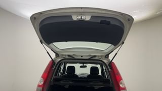 Used 2016 Maruti Suzuki Ritz [2012-2017] Ldi Diesel Manual interior DICKY DOOR OPEN VIEW