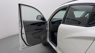 Used 2016 Mahindra KUV100 [2015-2017] K6+ 6 STR Petrol Manual interior LEFT FRONT DOOR OPEN VIEW