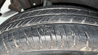 Used 2014 Maruti Suzuki Wagon R 1.0 [2013-2019] LXi CNG Petrol+cng Manual tyres RIGHT REAR TYRE TREAD VIEW
