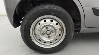 Used 2014 Maruti Suzuki Wagon R 1.0 [2013-2019] LXi CNG Petrol+cng Manual tyres RIGHT REAR TYRE RIM VIEW