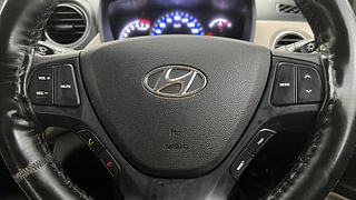 Used 2019 Hyundai Xcent [2017-2019] S Petrol Petrol Manual top_features Steering mounted controls