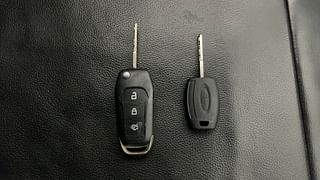 Used 2017 Ford Figo Aspire [2015-2019] Titanium 1.2 Ti-VCT Petrol Manual extra CAR KEY VIEW