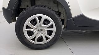 Used 2016 Mahindra KUV100 [2015-2017] K6+ 6 STR Petrol Manual tyres RIGHT REAR TYRE RIM VIEW