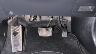 Used 2019 Hyundai Elite i20 [2018-2020] Asta (O) CVT Petrol Automatic interior PEDALS VIEW