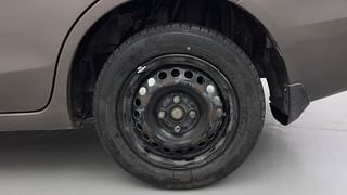 Used 2013 Honda Amaze [2013-2016] 1.2 S i-VTEC Petrol Manual tyres LEFT REAR TYRE RIM VIEW