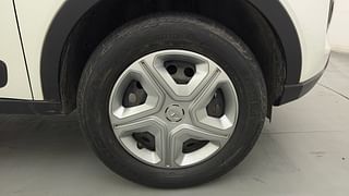 Used 2020 Tata Nexon XMA AMT Petrol Petrol Automatic tyres RIGHT FRONT TYRE RIM VIEW