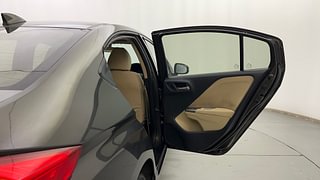 Used 2015 Honda City [2014-2017] V Diesel Diesel Manual interior RIGHT REAR DOOR OPEN VIEW