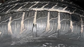 Used 2016 Mahindra Scorpio [2014-2017] S10 Diesel Manual tyres RIGHT FRONT TYRE TREAD VIEW