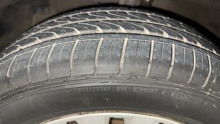 Used 2018 Maruti Suzuki Ciaz Delta Petrol Petrol Manual tyres LEFT FRONT TYRE TREAD VIEW