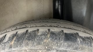 Used 2015 Maruti Suzuki Ritz [2012-2017] Ldi Diesel Manual tyres LEFT REAR TYRE TREAD VIEW