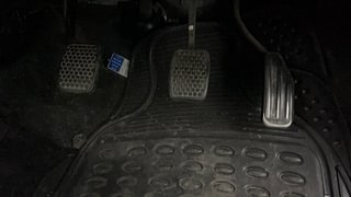 Used 2014 Maruti Suzuki Alto 800 [2012-2016] Vxi Petrol Manual interior PEDALS VIEW