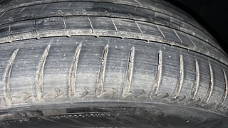 Used 2017 Hyundai Tucson GL AT Petrol Petrol Automatic tyres LEFT REAR TYRE TREAD VIEW