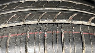 Used 2021 Maruti Suzuki Swift [2017-2021] ZXI Petrol Manual tyres LEFT REAR TYRE TREAD VIEW