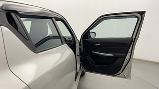 Used 2021 Maruti Suzuki Swift [2017-2021] ZXI Petrol Manual interior RIGHT FRONT DOOR OPEN VIEW